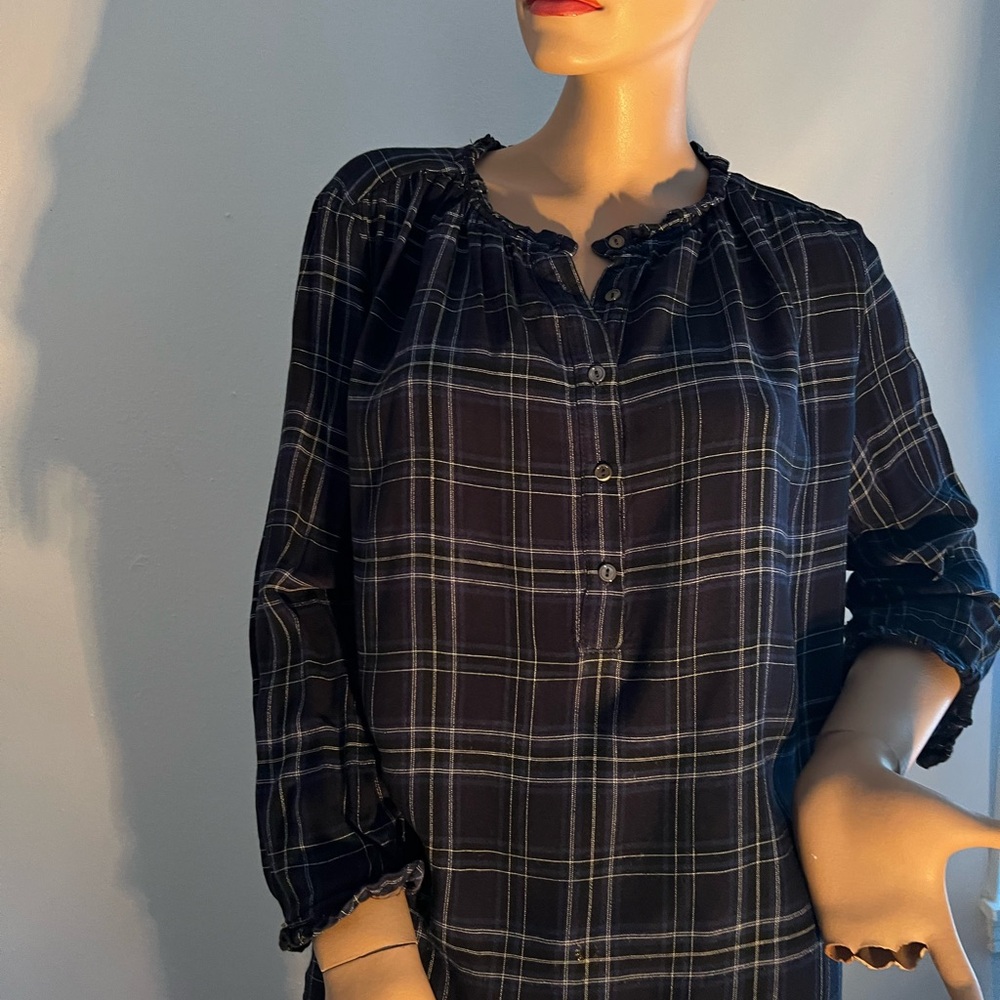 Women's Navy Plaid Top